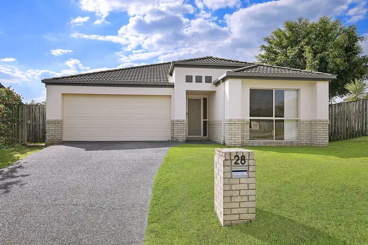 28 Courtney Close, Heritage Park QLD 4118