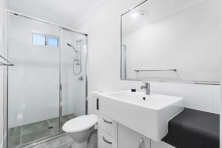 Fifth view of Homely house listing, 300a Preston Road, Wynnum West QLD 4178