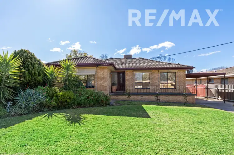 7 Willow Street, Kooringal NSW 2650