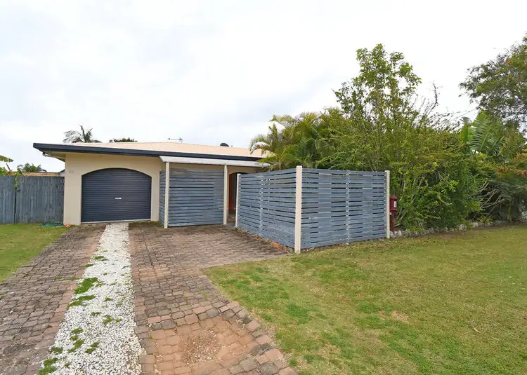 15 Cooloola Crescent, Urangan QLD 4655