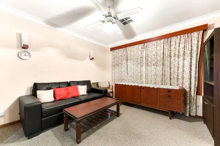 Fourth view of Homely house listing, 2 Lindley Avenue, Macquarie Fields NSW 2564