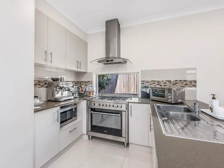 Sixth view of Homely house listing, 16 Regal Pl, Heathwood QLD 4110
