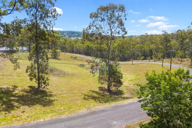 23 Newfarm Road, Chatsworth QLD 4570
