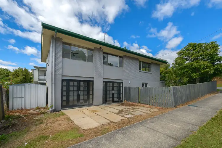 9 PENROCK PARADE, Labrador QLD 4215