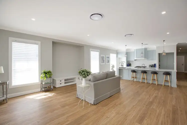 Third view of Homely house listing, 31 Lambrusco Way, Tamworth NSW 2340
