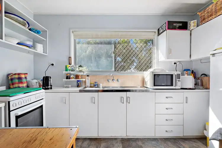 Second view of Homely house listing, 10 Jamond Street, Kippa-ring QLD 4021