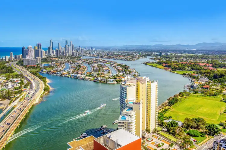 3009/2 Como Crescent, Southport QLD 4215