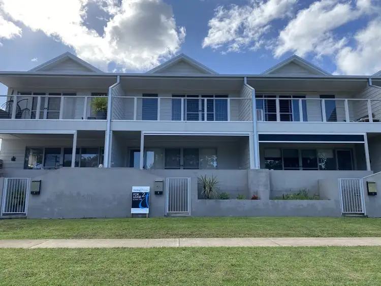 2/7 Fawcett Street, Woolgoolga NSW 2456