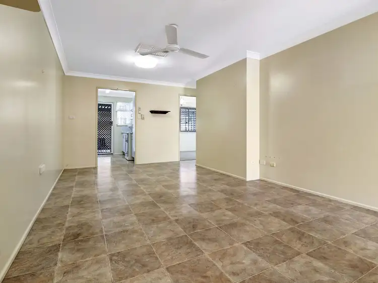Fourth view of Homely unit listing, 23/7 Kingfisher Parade, Norman Gardens QLD 4701