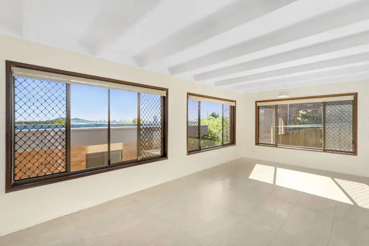 2 Elsie Street, Banora Point NSW 2486