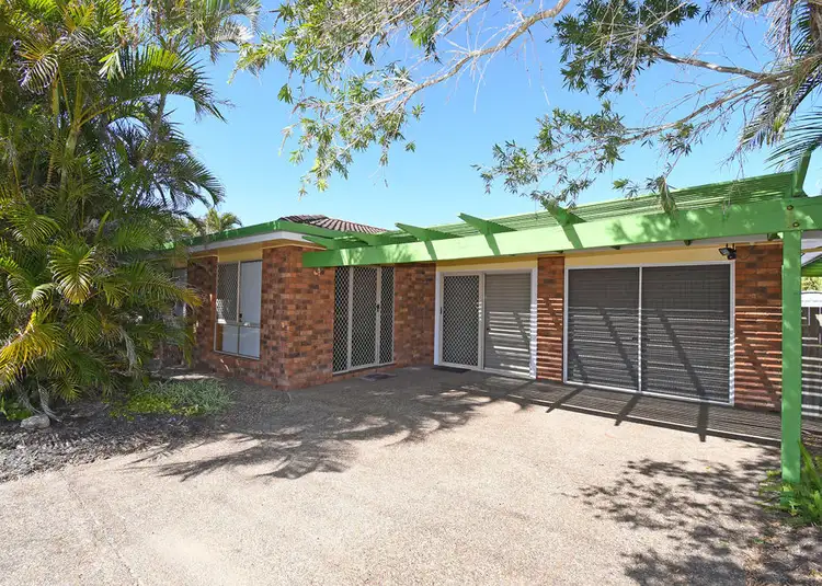 2 Sterling Court, Pialba QLD 4655