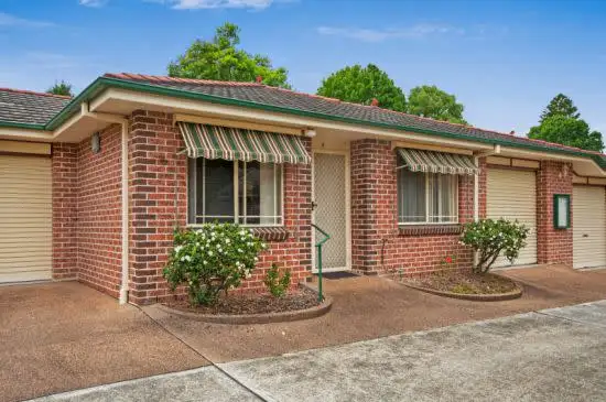 Third view of Homely villa listing, 5/31 Cary Street, Wyoming NSW 2250
