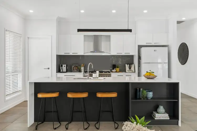 13/7 Oasis Close, Manly West QLD 4179