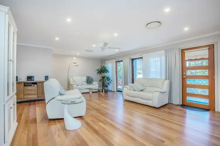 Fifth view of Homely house listing, 10 Pinaroo Crescent, Ashmore QLD 4214