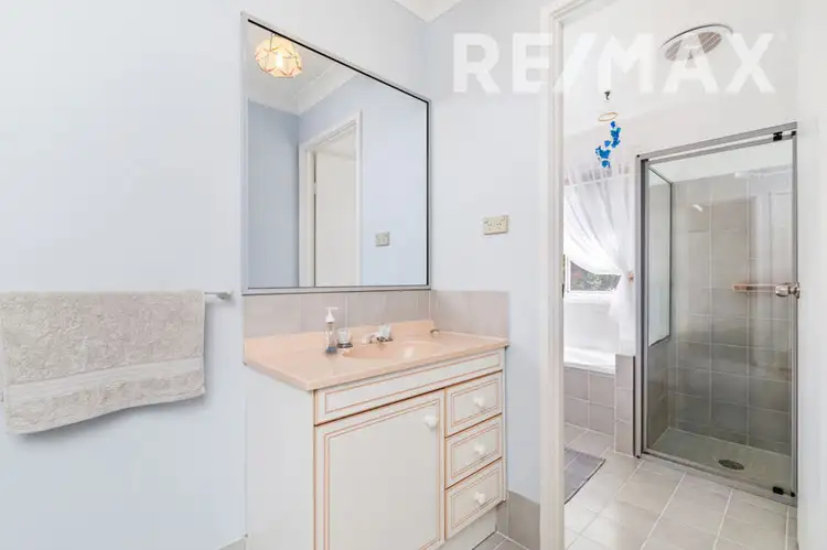 Sixth view of Homely house listing, 17 Brooklyn Drive, Bourkelands NSW 2650