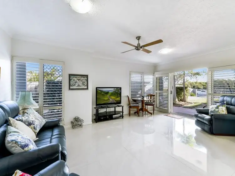 Fourth view of Homely unit listing, 2/42 Oyster Point Esplanade, Scarborough QLD 4020