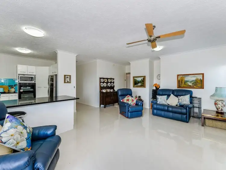 Fifth view of Homely unit listing, 2/42 Oyster Point Esplanade, Scarborough QLD 4020