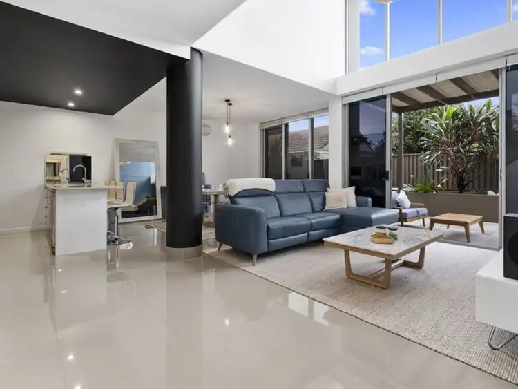 Fourth view of Homely unit listing, 4/23 Albert Street, Margate QLD 4019