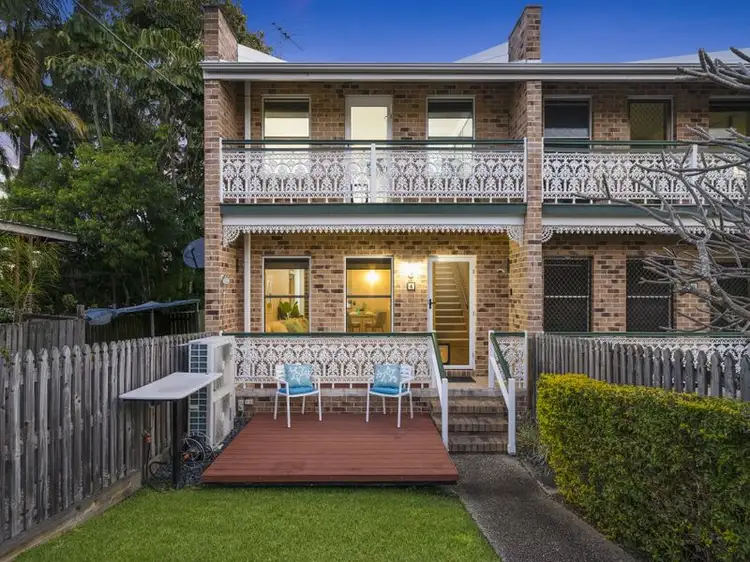 4/7 Ella Street, Redcliffe QLD 4020