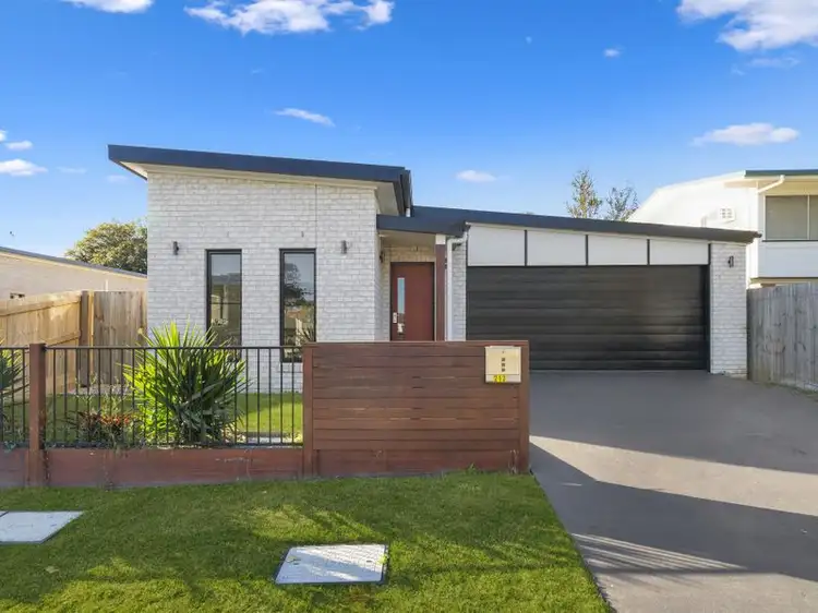 212 King Street, Clontarf QLD 4019