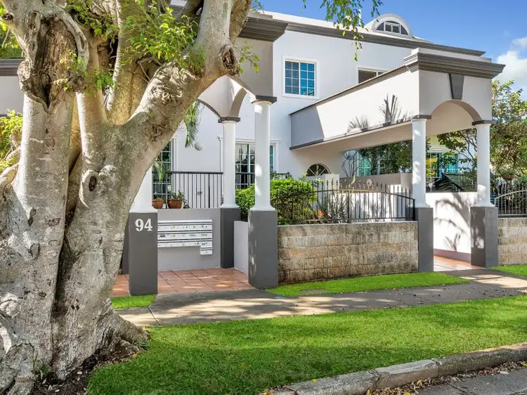 Main view of Homely unit listing, 25/94-98 Prince Edward Parade, Redcliffe QLD 4020