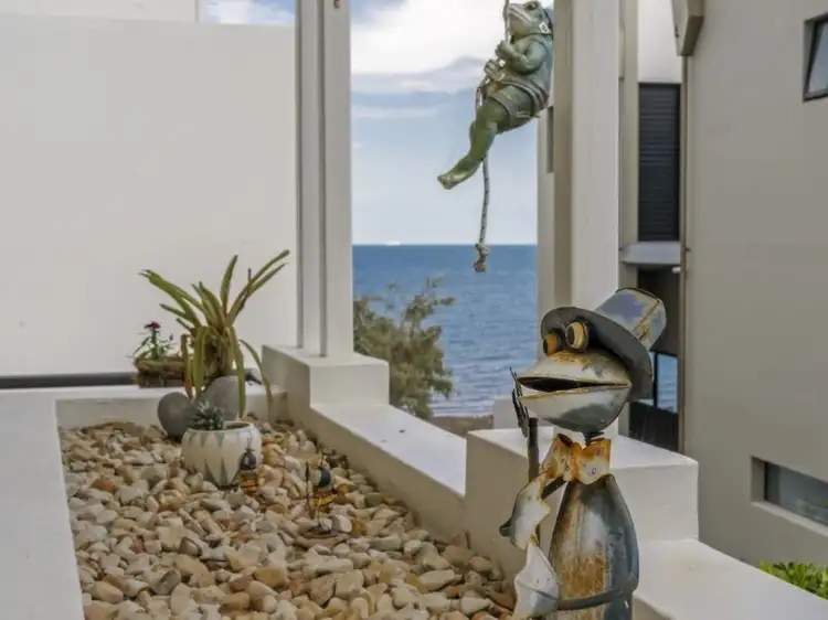 8/46-48 Prince Edward Parade, Redcliffe QLD 4020