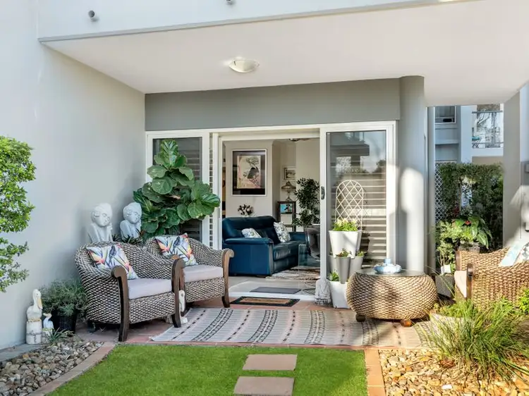 Main view of Homely unit listing, 2/42 Oyster Point Esplanade, Scarborough QLD 4020