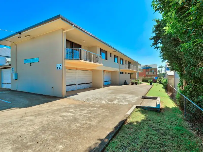 Main view of Homely unit listing, 4/2 Osbourne Street, Scarborough QLD 4020