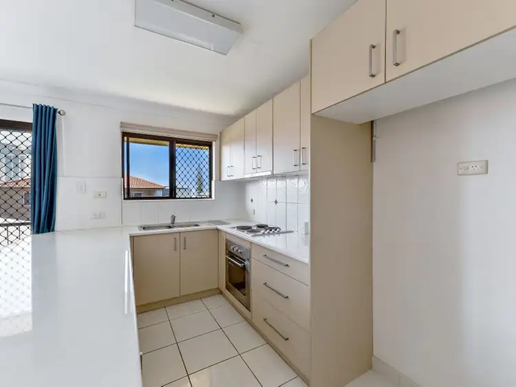 Fourth view of Homely unit listing, 4/2 Osbourne Street, Scarborough QLD 4020