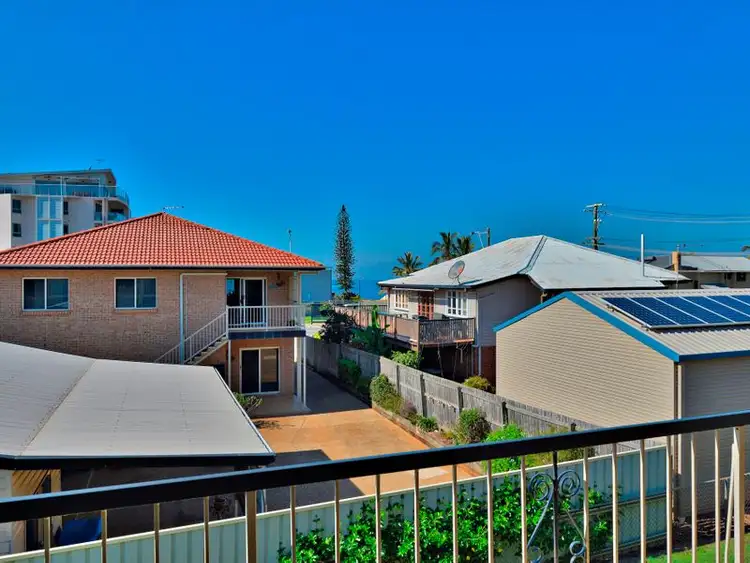 Fifth view of Homely unit listing, 4/2 Osbourne Street, Scarborough QLD 4020