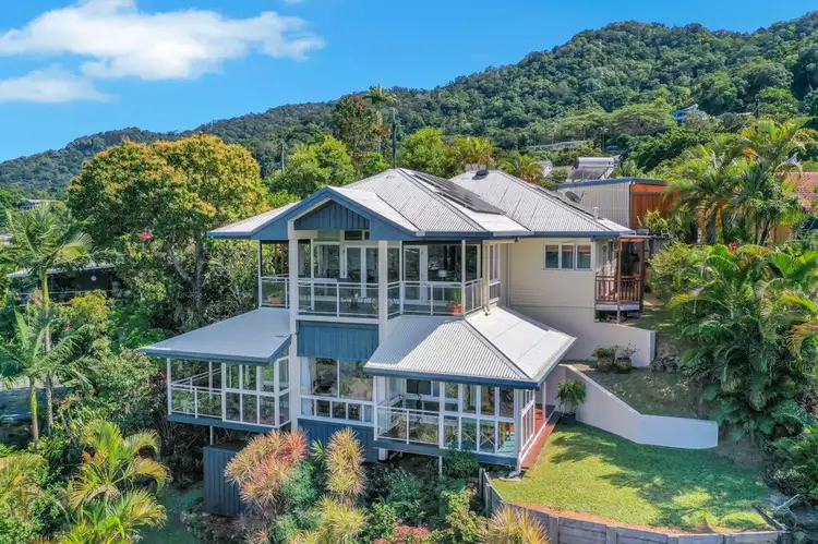 13 Bellevue Crescent, Edge Hill QLD 4870
