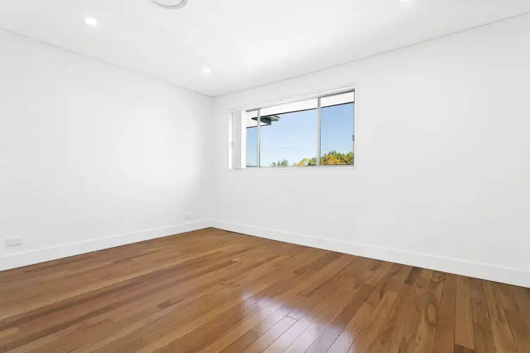 Fourth view of Homely house listing, 31a Robertson Street, Guildford NSW 2161