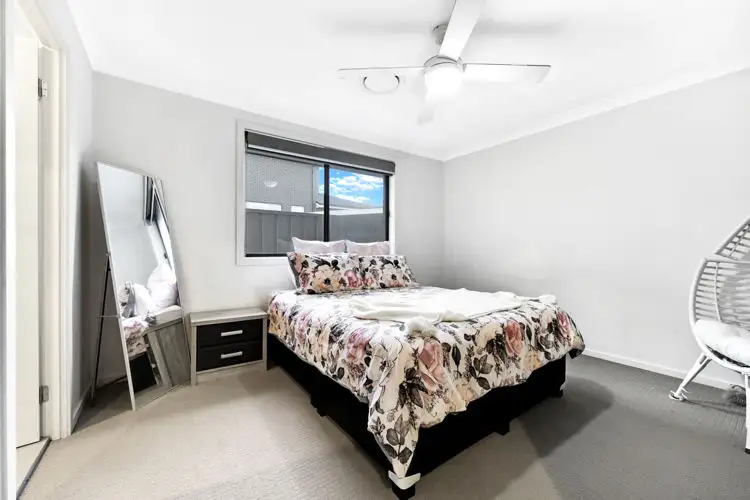 Seventh view of Homely house listing, 5 Sumba Place, Blairmount NSW 2559
