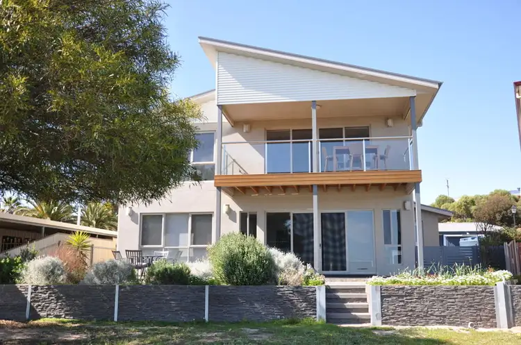 57 Kerley Street, Port Broughton SA 5522