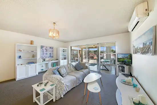 Second view of Homely unit listing, 3/11 Lynn Avenue, Point Frederick NSW 2250