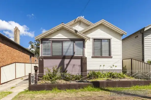 29 Kings Road, Tighes Hill NSW 2297