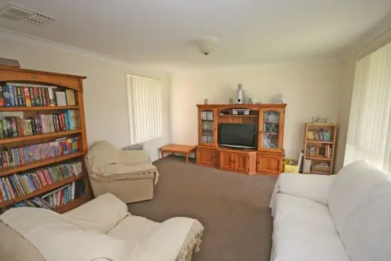 Fifth view of Homely house listing, 6 Baker Close, Tamworth NSW 2340