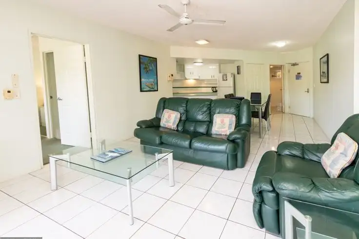 5/397 Esplanade, Torquay QLD 4655