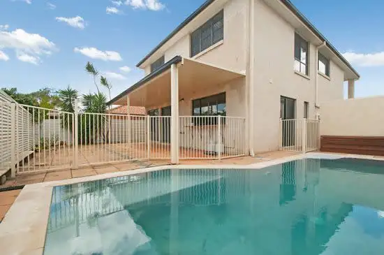 7 Mauritius Court, Varsity Lakes QLD 4227