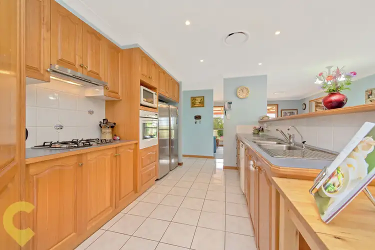 2 Fairview Crescent, Highfields QLD 4352