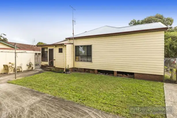 Third view of Homely house listing, 9 Donald Street, Hamilton NSW 2303