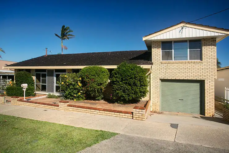46 Wallace Street, Macksville NSW 2447