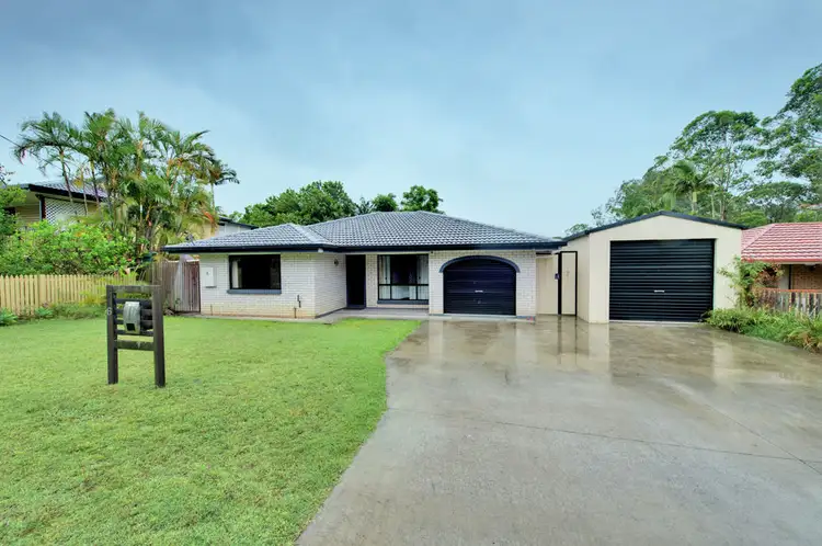 6 Hampton Court, Birkdale QLD 4159
