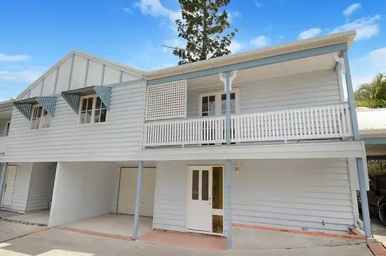 2/18 Raff Ave, Holland Park QLD 4121