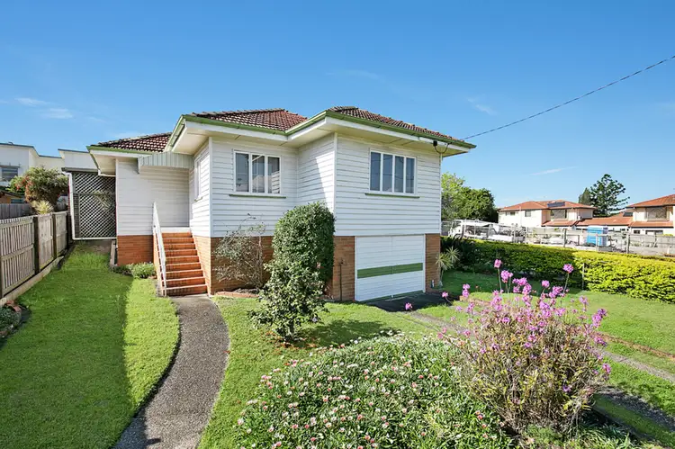 40 Booligal Street, Carina QLD 4152