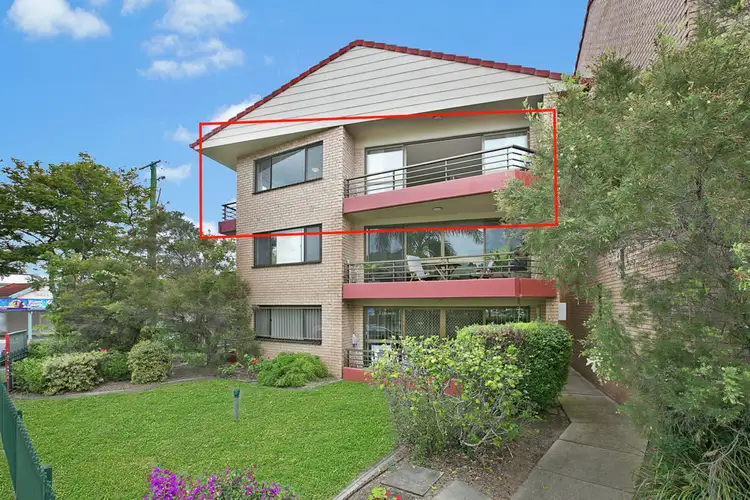 Second view of Homely unit listing, 6/127 Wynnum Esplanade, Wynnum QLD 4178