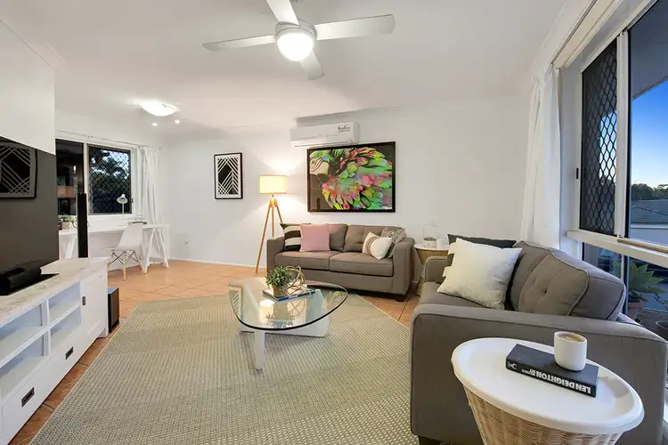 60 Eversholt Street, Belmont QLD 4153