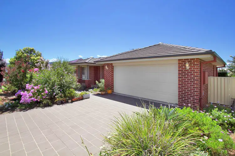 Second view of Homely house listing, 8 Cassia Place, Tamworth NSW 2340