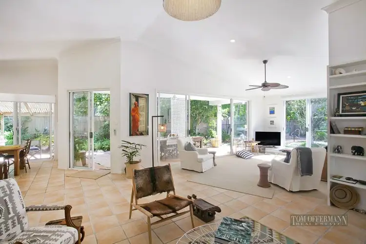 33 Waterside Court, Noosa Waters QLD 4566