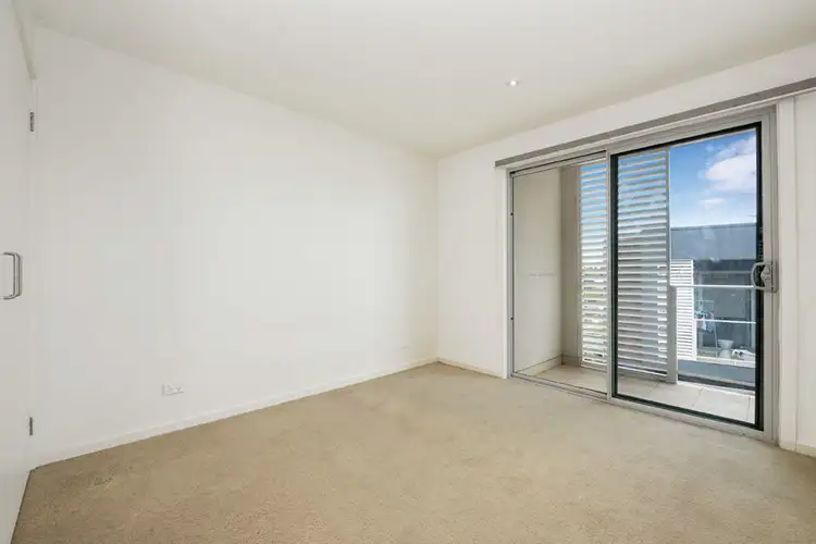 Sixth view of Homely townhouse listing, 18 Waxflower Crescent, Bundoora VIC 3083